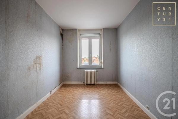Maison à vendre  5 pièces - 161,61 m 2   MAUBEUGE  - 59