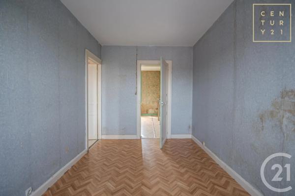 Maison à vendre  5 pièces - 161,61 m 2   MAUBEUGE  - 59