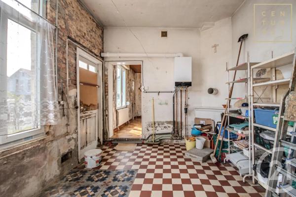 Maison à vendre  5 pièces - 161,61 m 2   MAUBEUGE  - 59