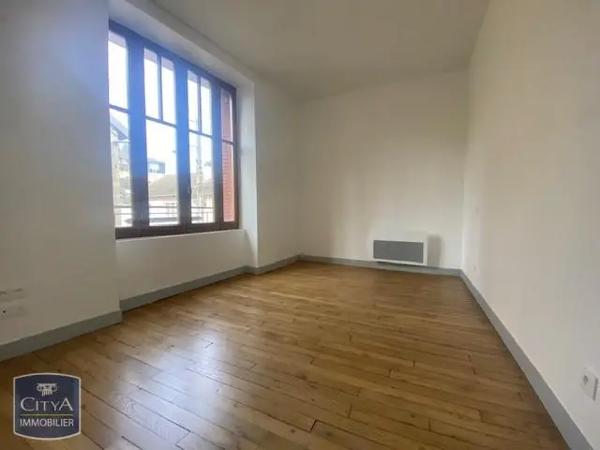 Appartement à louer 4 pièces 72.72m² Brive-la-Gaillarde (19100)