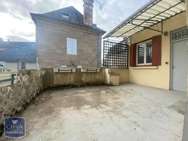 Appartement à louer 4 pièces 72.72m² Brive-la-Gaillarde (19100)