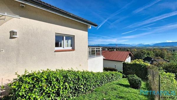 Ensemble immobilier de 2 maisons individuelles