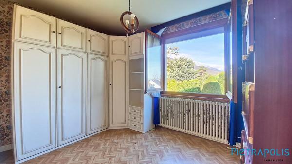 Ensemble immobilier de 2 maisons individuelles