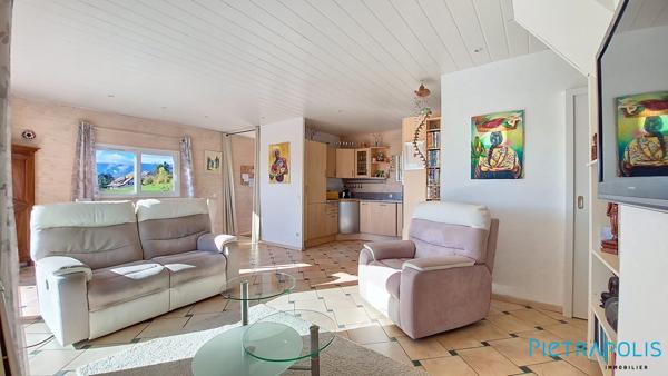 Ensemble immobilier de 2 maisons individuelles