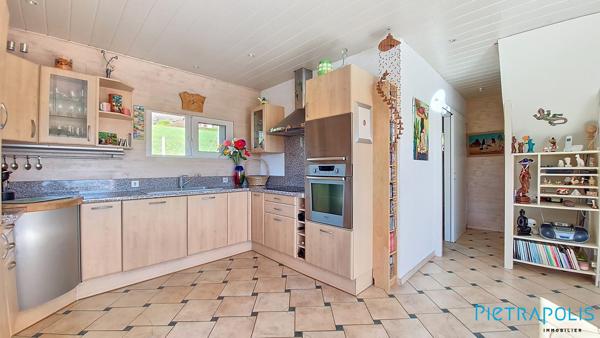 Ensemble immobilier de 2 maisons individuelles