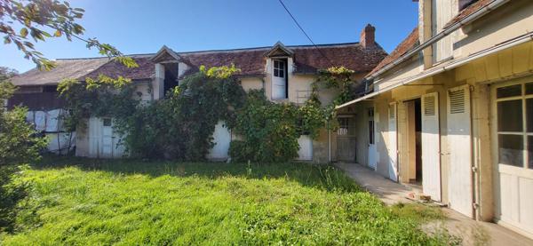 Jolie fermette à rénover sur plus de 4000 m2