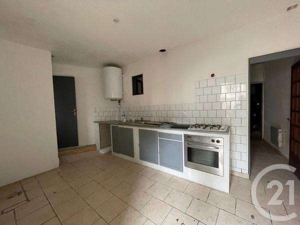 Maison à vendre  15 pièces - 181,30 m 2   VERVINS  - 02