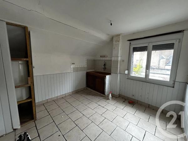 Maison à vendre  15 pièces - 181,30 m 2   VERVINS  - 02