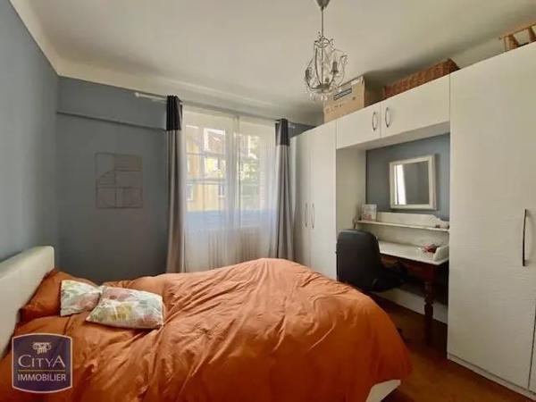 Appartement à louer 4 pièces 79.08m² Dijon (21000)