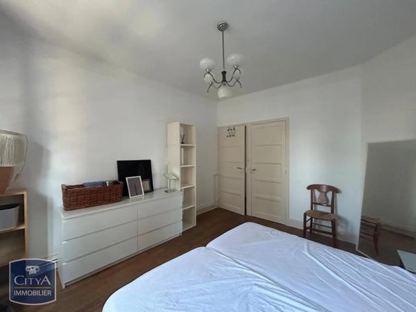 Appartement à louer 4 pièces 79.08m² Dijon (21000)