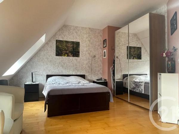 Appartement F4 à vendre  4 pièces - 105,50 m 2   BEAUVAIS  - 60