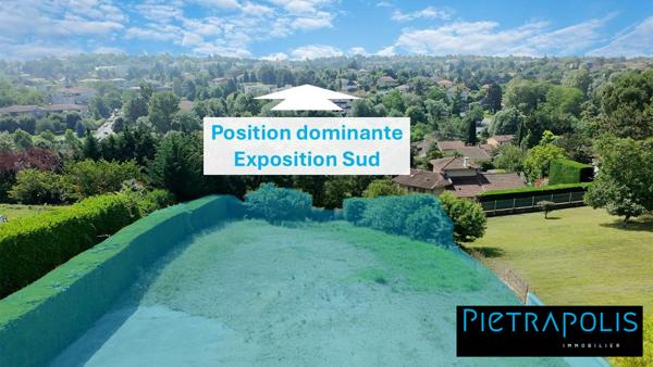 CALME et VUE DEGAGEE - Terrain constructible de 775 m²