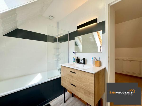 Coulommiers (77120) Maison 132m². DPE en C. Terrain 669m². Garages