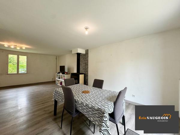 Coulommiers (77120) Maison 132m². DPE en C. Terrain 669m². Garages