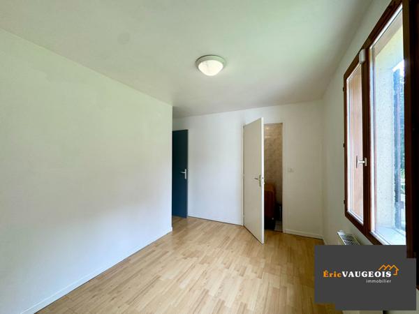 Coulommiers (77120) Maison 132m². DPE en C. Terrain 669m². Garages