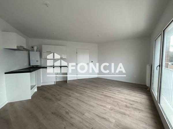 Location Appartement 2 pièces 44 m² - 18 RUE DE MARQUILLIES Lille 59000