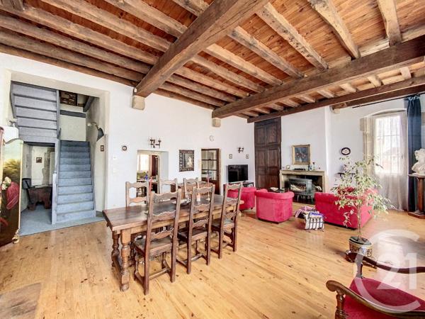 Maison à vendre  10 pièces - 321 m2 AIGUEPERSE - 63