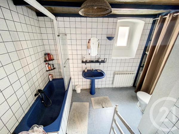 Maison à vendre  10 pièces - 321 m2 AIGUEPERSE - 63