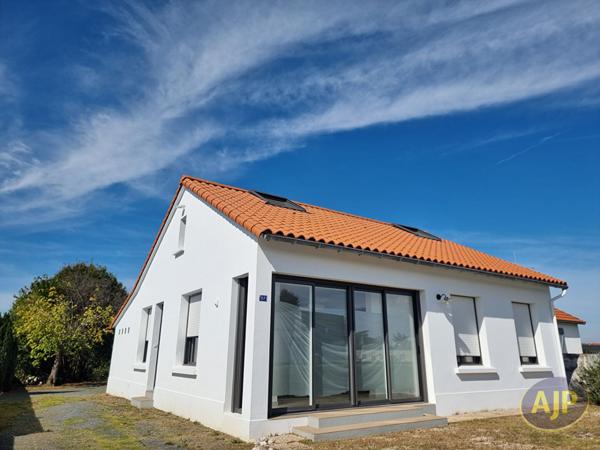 Location maison Cugand : 1 000 € - AJP Immobilier Clisson