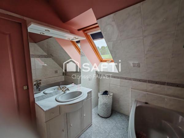 Belle maison de campagne des années 1990