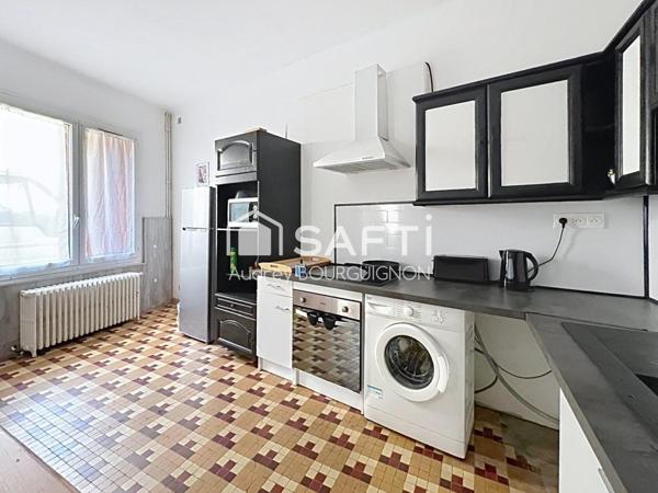 Maison de Ville à Lapalud, 120 m², 3 Chambres