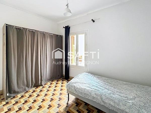 Maison de Ville à Lapalud, 120 m², 3 Chambres