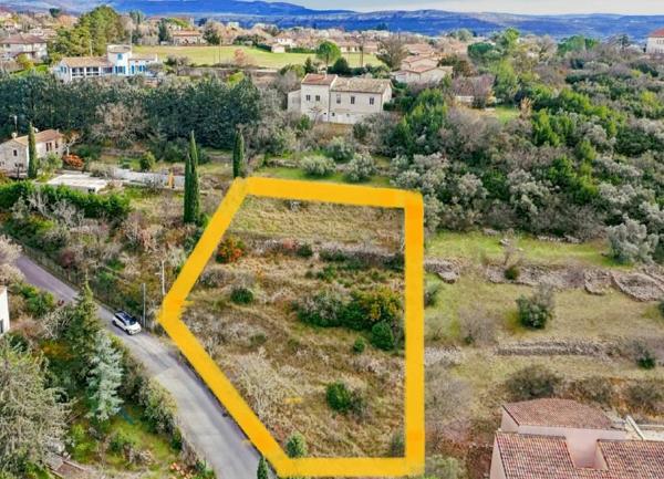 Terrain à vendre    Aubenas