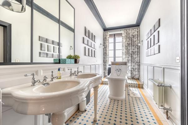 Vente Maison de luxe Bordeaux 9 Pièces 416 m²
