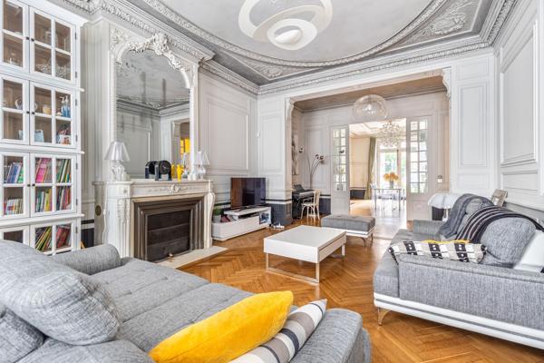 Vente Maison de luxe Bordeaux 9 Pièces 416 m²