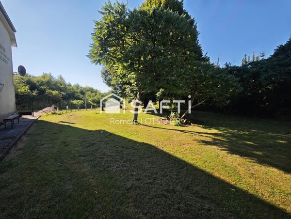 Maison située dans un environnement isolé au calme