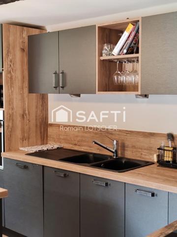 Maison située dans un environnement isolé au calme