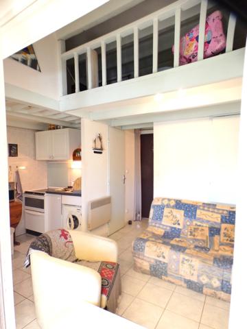 Pinède. Studio cabine mezzanine