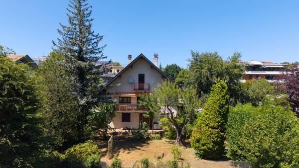 Vente Maison de luxe Annecy-le-Vieux 16 Pièces 480 m²