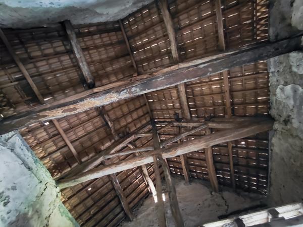 Frôlois (21150) Maison à restaurer avec terrain et dépendances 21150 FROLOIS.