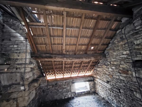 Frôlois (21150) Maison à restaurer avec terrain et dépendances 21150 FROLOIS.