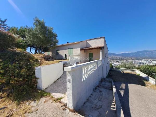 Location Maison 5 pièces 111 m2 à Mezzavia