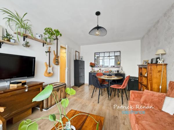 Appartement à vendre 3 pièces T3 FONTENAY LE FLEURY (78)
