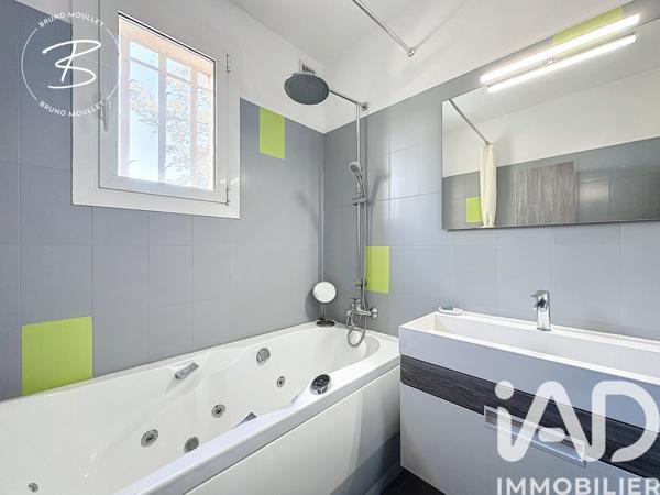 Maison à vendre 7 pièces 160 m² Hyères