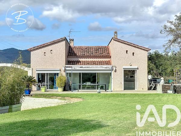 Maison à vendre 7 pièces 160 m² Hyères