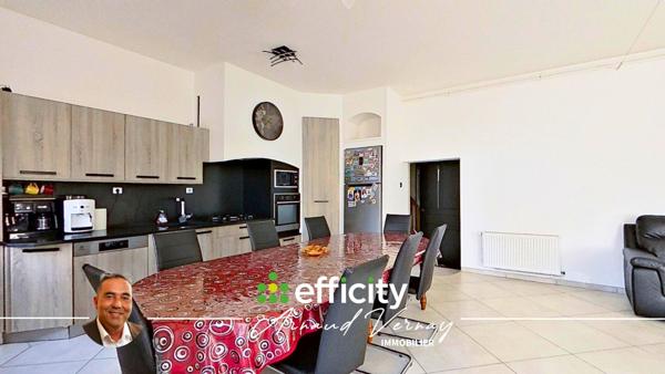 Maison 9 pièces - 186 m² Exclusivité efficity