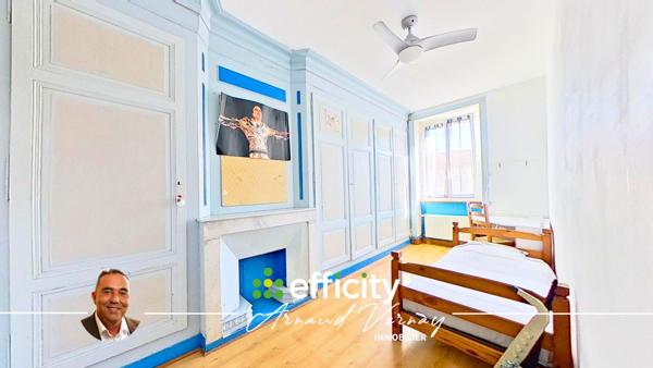 Maison 9 pièces - 186 m² Exclusivité efficity