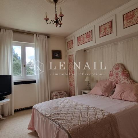 ELEGANTE MAISON DE MAITRE aux PORTES DE LA MAYENNE
