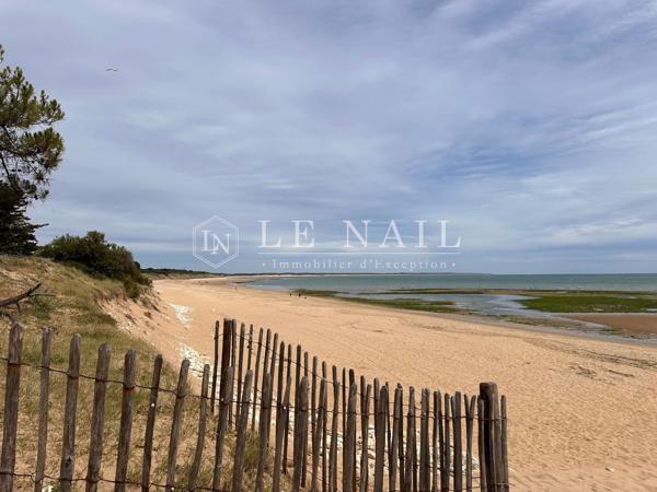 Charmant logis Vendéen avec dépendances dans un environnement unique proche de la mer