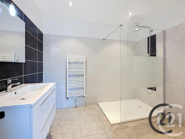 Maison à vendre  5 pièces - 115 m 2   ST POUANGE  - 10