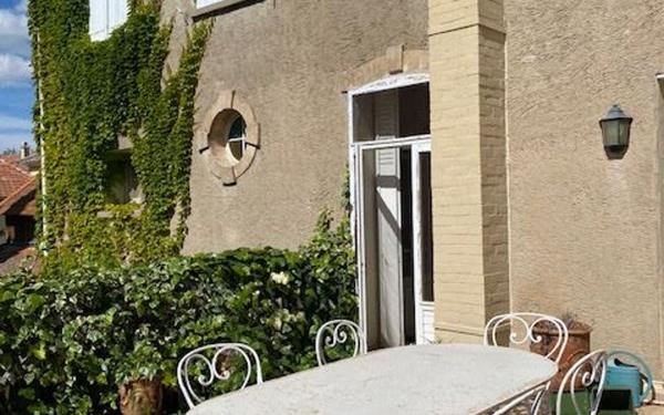 Maison à vendre    7 pièces •  Paulhan