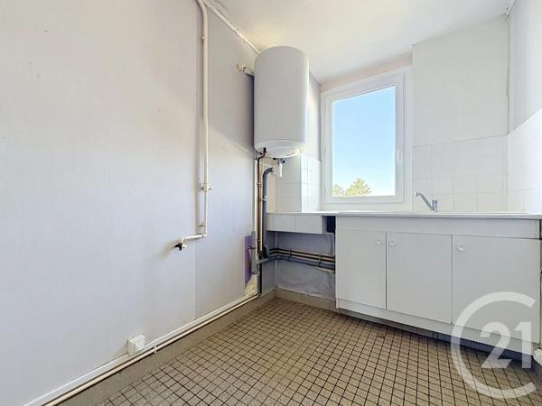 Appartement T4 à vendre  4 pièces - 65 m 2   TROYES  - 10