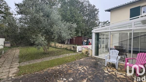 Maison 6 pièces de 110 m² à Dammarie-les-Lys (77190)