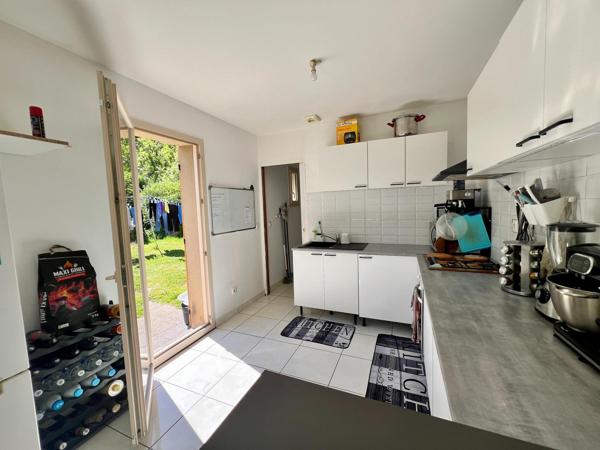 En village, maison 3 chambres de 82 m²