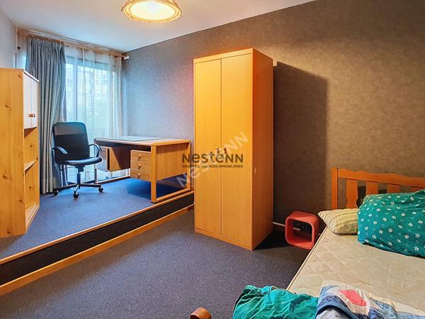 A VENDRE - Arlequin -Grenoble -Appartement de type T5 sans vis à vis avec d'importantes possibilité d'aménagement..