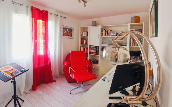 Maison à vendre    5 pièces •  Manosque